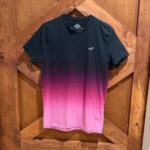 Youth Hollister Ombre Crew Neck T-Shirt Black to Pink Size S